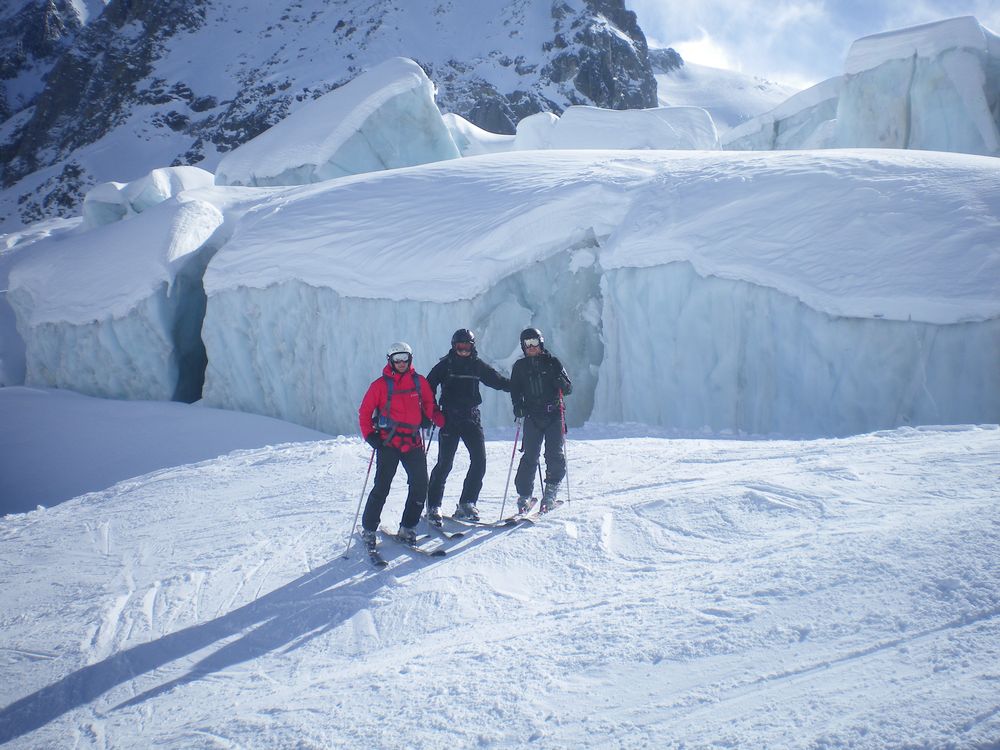 Bilde-7-Gutta-foran-isbreen